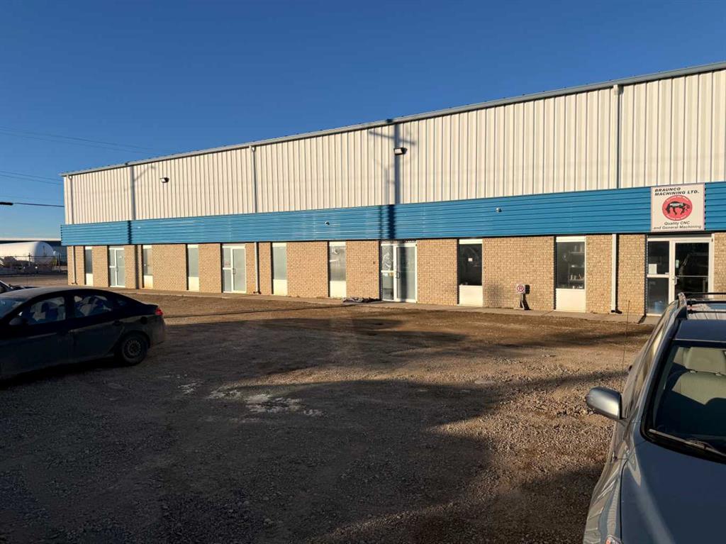 Picture of 3, 701 McCool Street , Crossfield Real Estate Listing