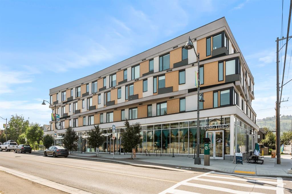 Picture of 4535 Bowness Road NW, Calgary Real Estate Listing