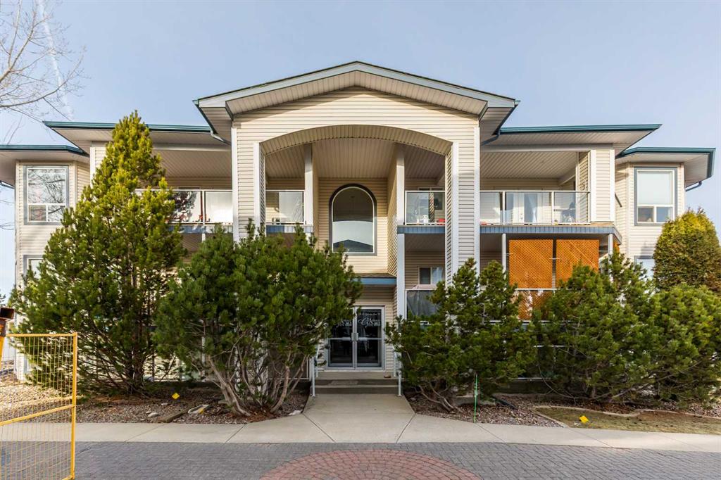 Picture of 212, 23 Chilcotin Lane W, Lethbridge Real Estate Listing