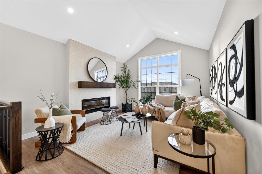 Picture of 2242 Bayview Drive SW, Airdrie Real Estate Listing