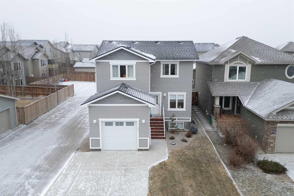 Picture of 874 Jessie McLeay Road N, Lethbridge Real Estate Listing