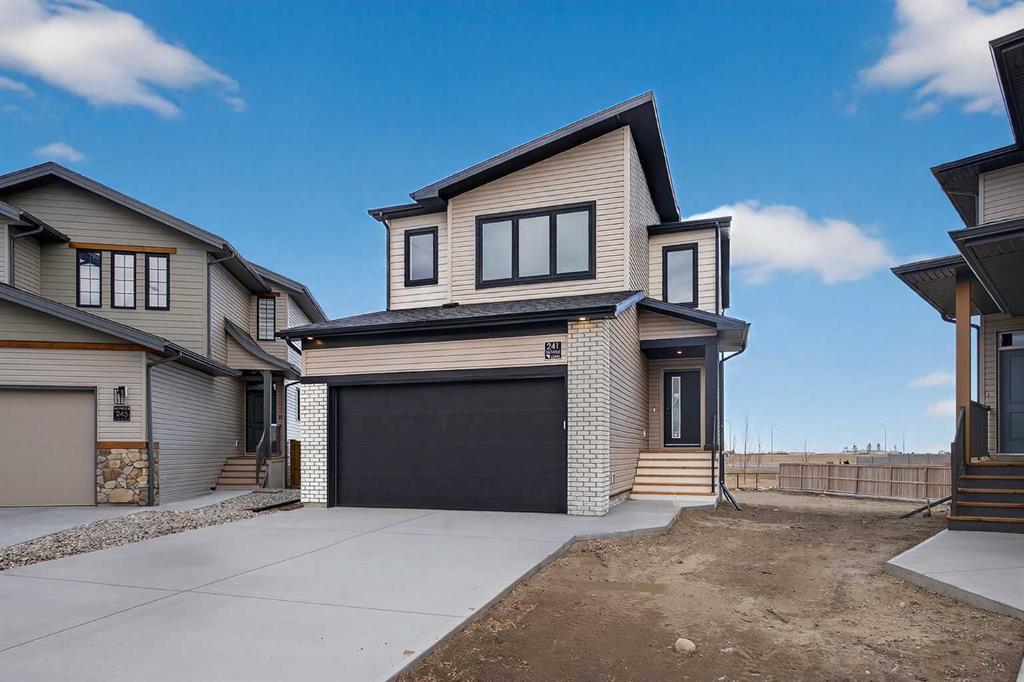 Picture of 241 Blackwolf Place N, Lethbridge Real Estate Listing