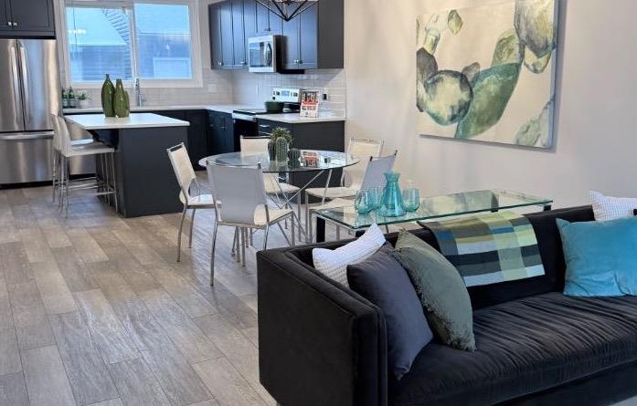 Picture of 362 Wolf Creek Manor SE, Calgary Real Estate Listing