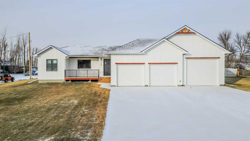 Picture of 246 4A Street , Stirling Real Estate Listing
