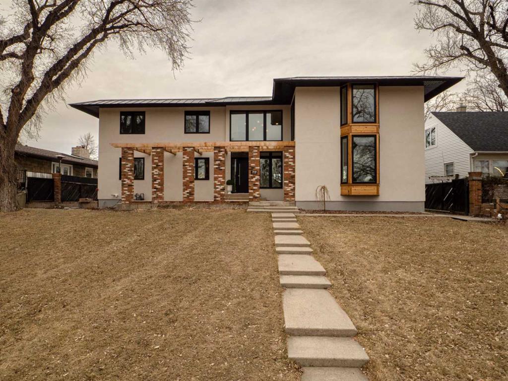 Picture of 1909 7 Avenue S, Lethbridge Real Estate Listing