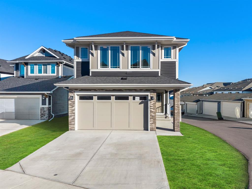 Picture of 152 Sage Hill Heights NW, Calgary Real Estate Listing