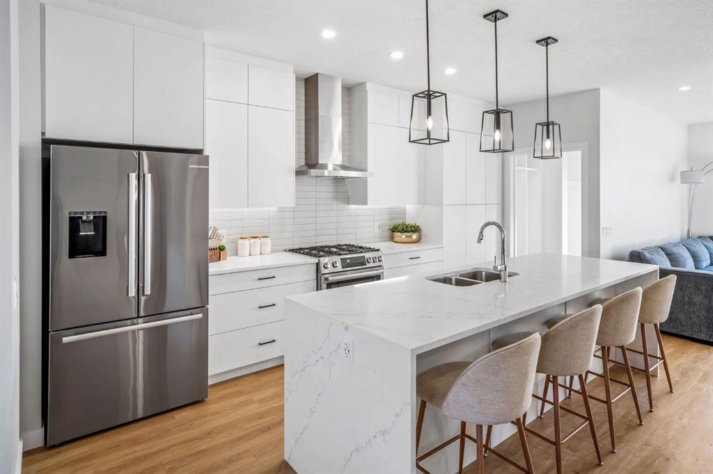 Picture of 914 Harmony Parade , Rural Rocky View County Real Estate Listing