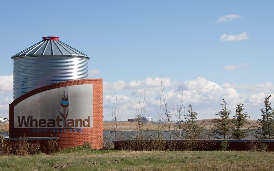 Picture of 89 DURUM Drive , Rural Wheatland County Real Estate Listing