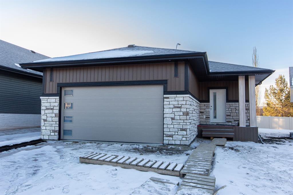 Picture of 37 Terra Close , Red Deer Real Estate Listing