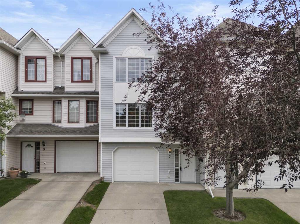 Picture of 7 Prominence View SW, Calgary Real Estate Listing