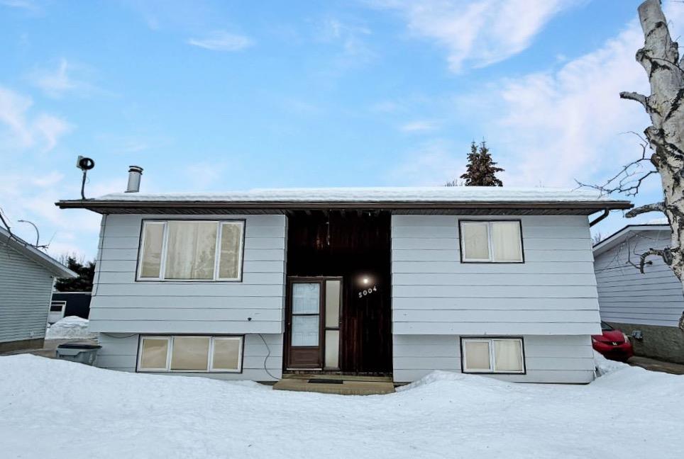 Picture of 5004 43rd Street  , High Prairie Real Estate Listing