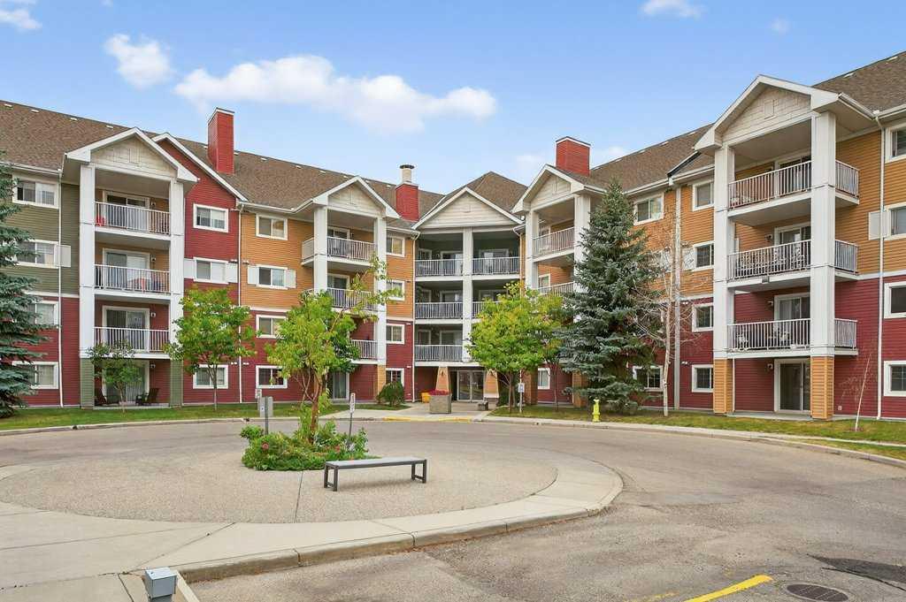 Picture of 4316, 10 Prestwick Bay SE, Calgary Real Estate Listing