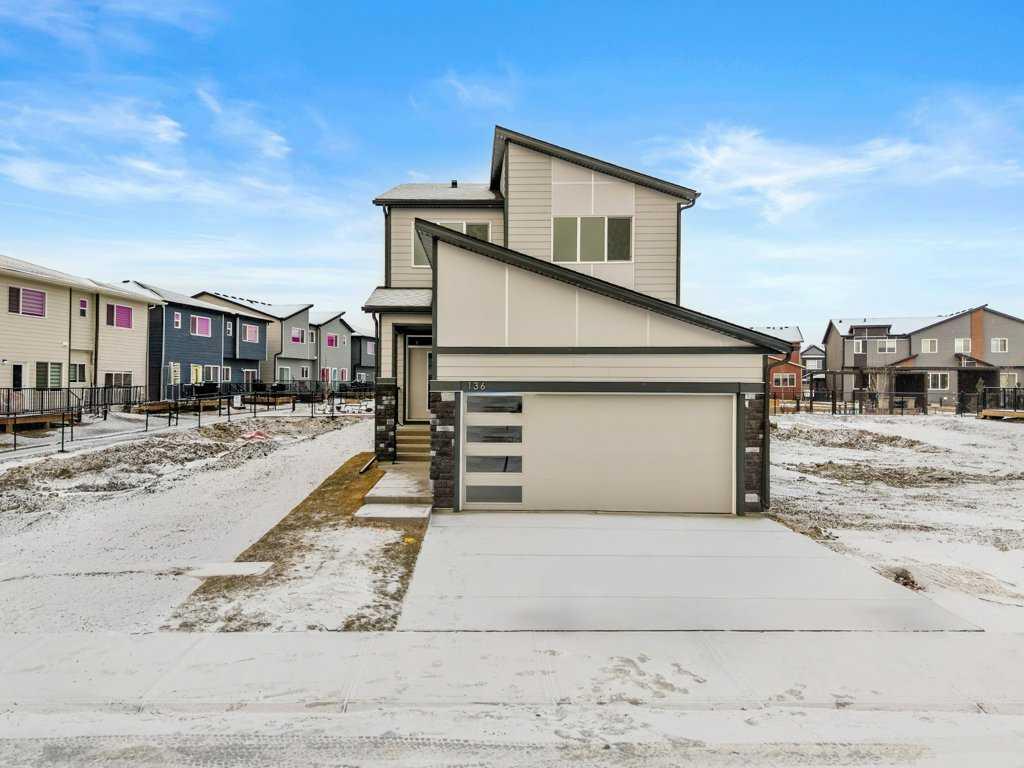 Picture of 136 Wolf Hollow Manor SE, Calgary Real Estate Listing