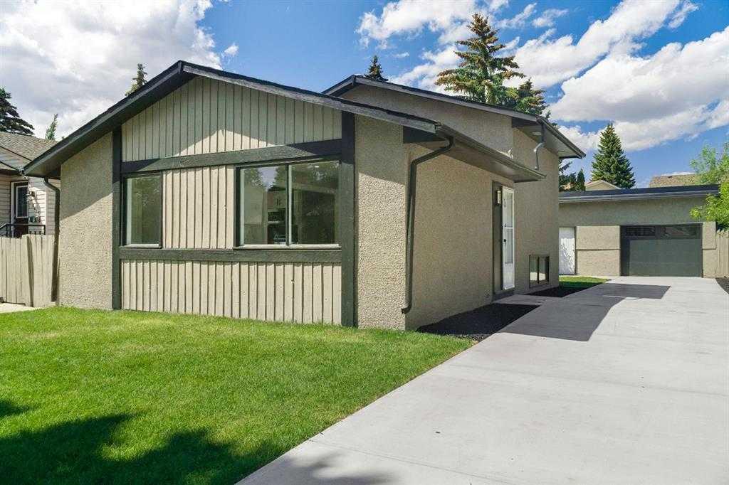 Picture of 6420 26 Avenue NE, Calgary Real Estate Listing