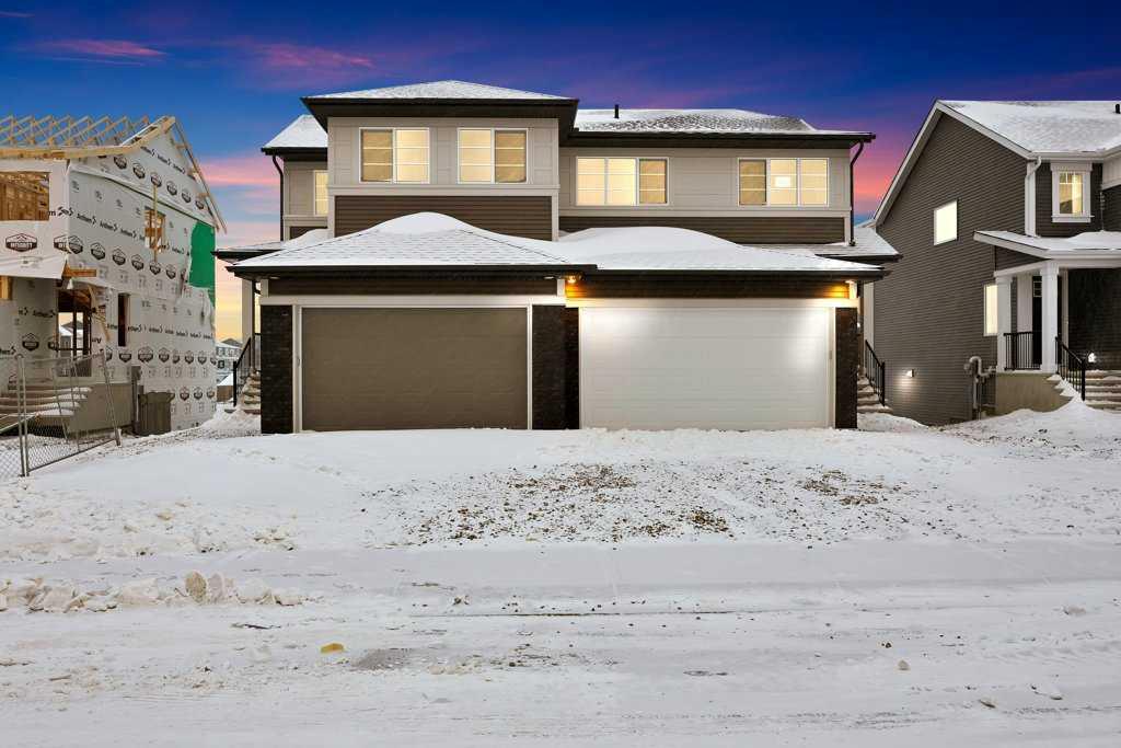 Picture of 569 Chelsea Gardens , Chestermere Real Estate Listing