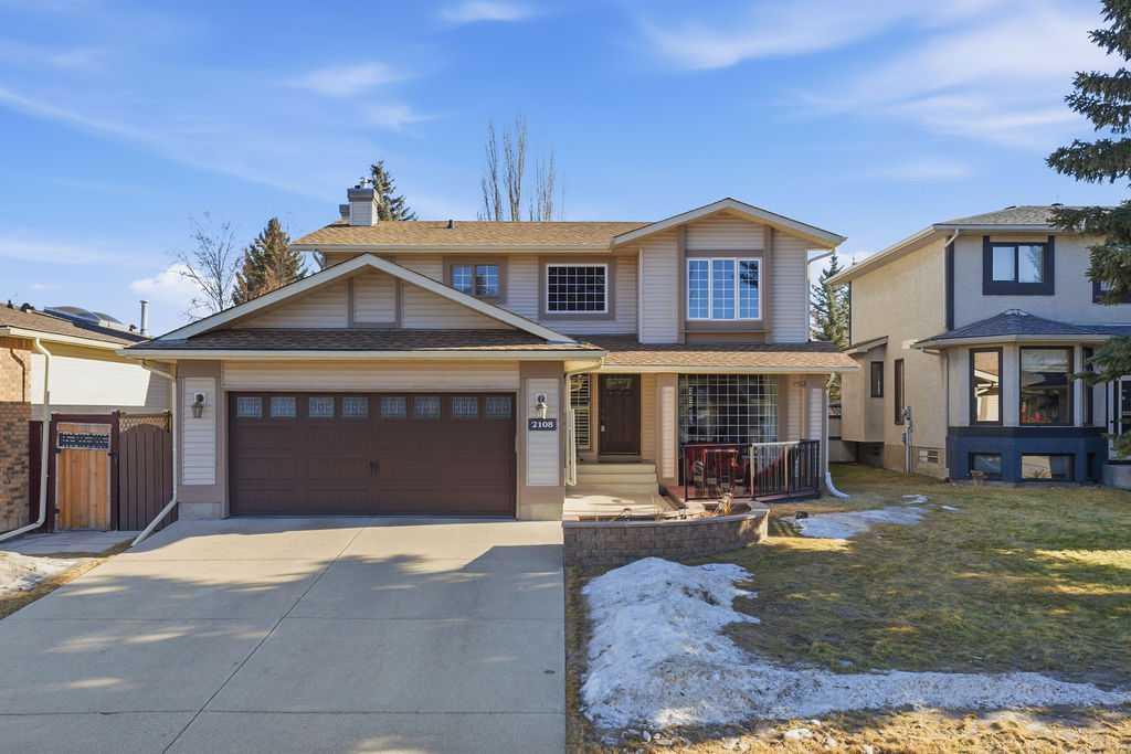 Picture of 2108 Douglasbank Crescent SE, Calgary Real Estate Listing