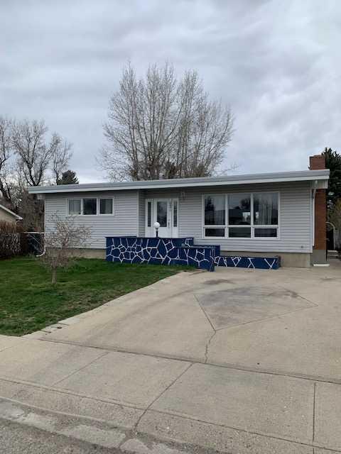 Picture of 2501 15 Avenue N, Lethbridge Real Estate Listing
