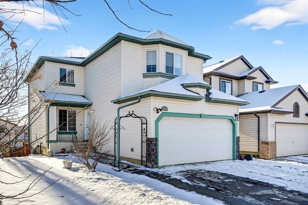 Picture of 30 Tuscarora Way NW, Calgary Real Estate Listing