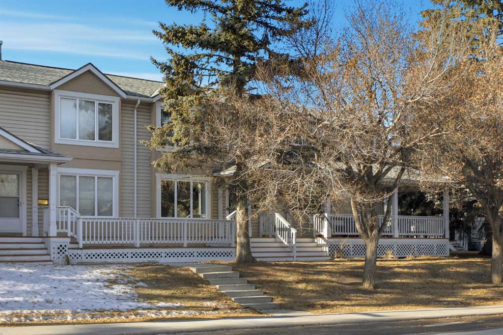 Picture of 123 Killarney Glen Court SW, Calgary Real Estate Listing