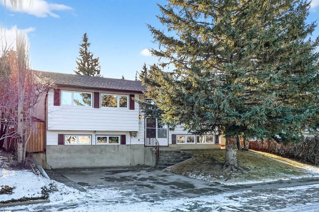 Picture of 5315 Valiant Drive NW, Calgary Real Estate Listing