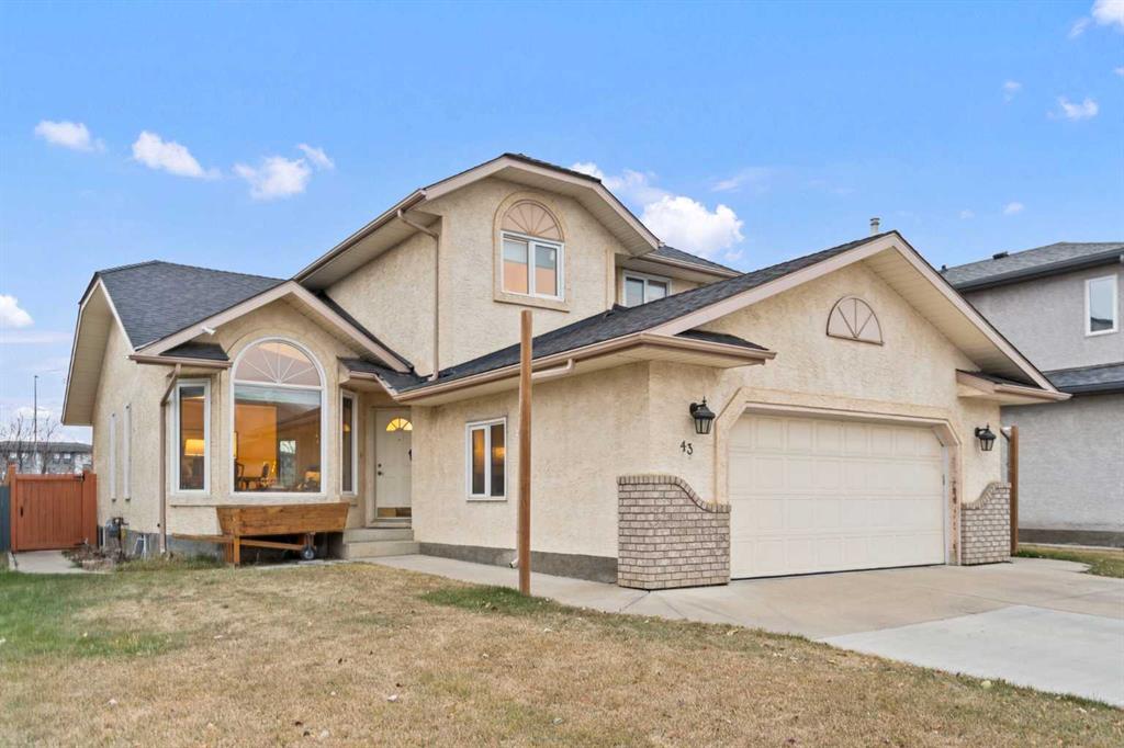 Picture of 43 Sunset Crescent , Okotoks Real Estate Listing