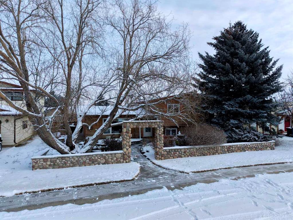 Picture of 2612 24 Avenue , Nanton Real Estate Listing