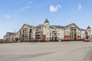 Picture of 102, 26 Val Gardena View SW, Calgary Real Estate Listing