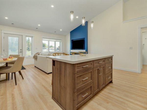 Picture of 721 7 Avenue W, Cardston Real Estate Listing