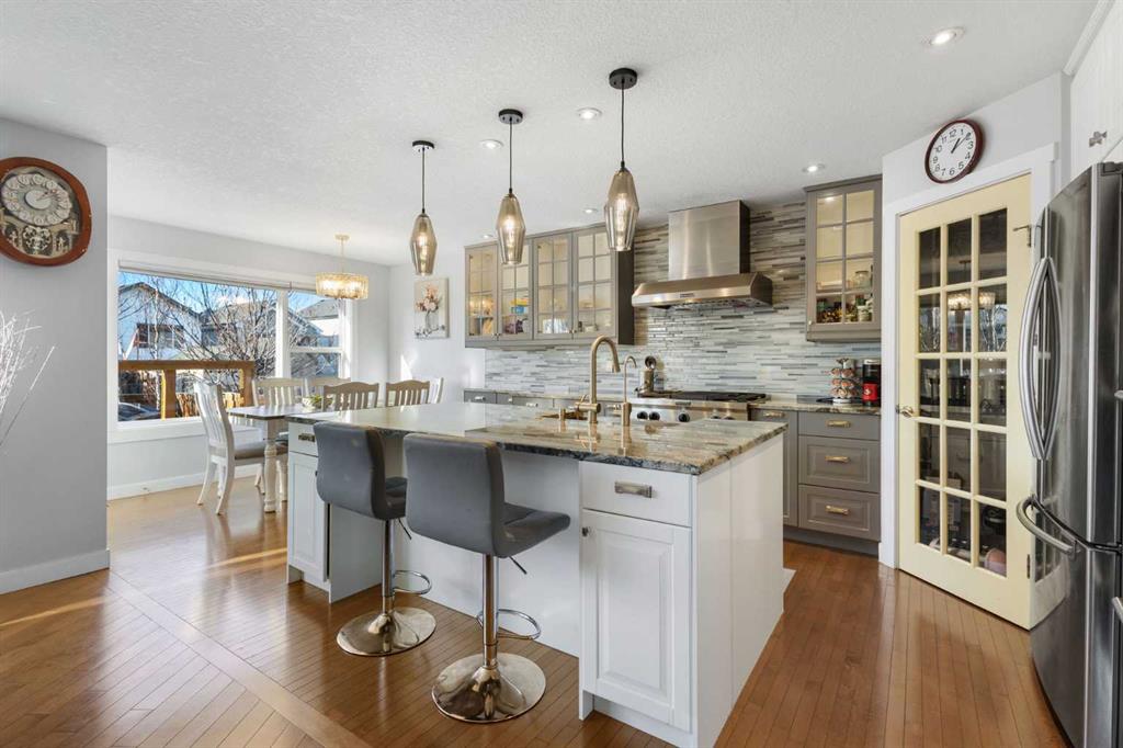 Picture of 109 Copperfield Common SE, Calgary Real Estate Listing