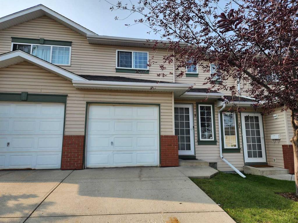 Picture of 9 Country Hills Rise NW, Calgary Real Estate Listing