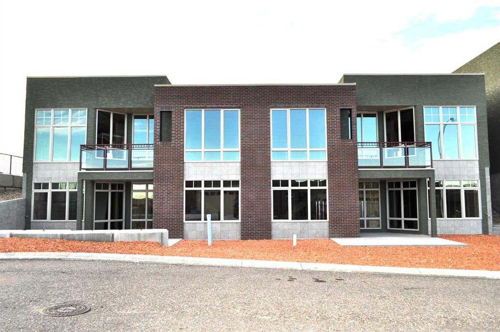 Picture of 34 Palisades Way NE, Medicine Hat Real Estate Listing