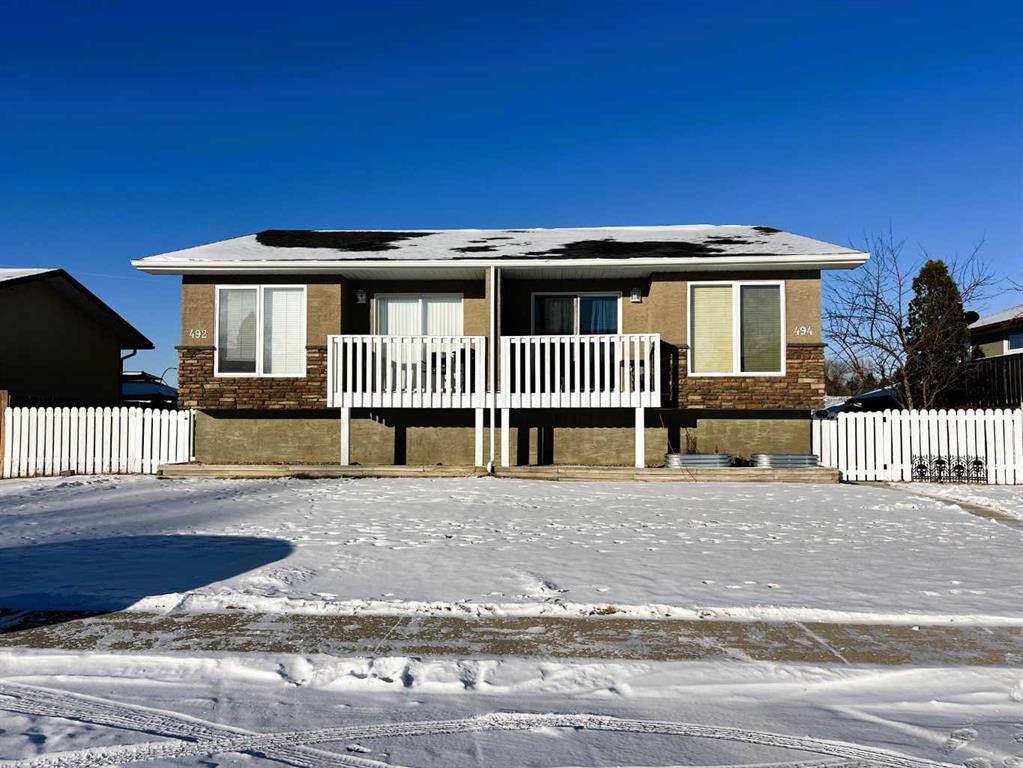 Picture of 492 Hilton Crescent NE, Medicine Hat Real Estate Listing