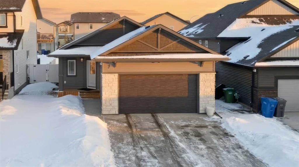 Picture of 7 Thorne Place , Red Deer Real Estate Listing