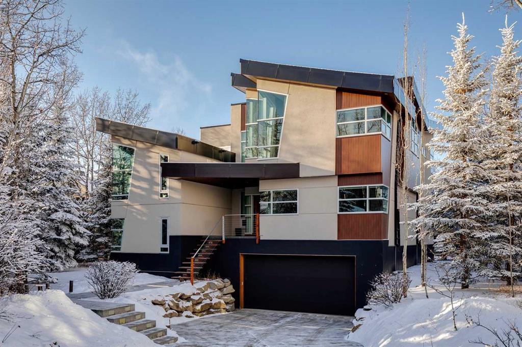 Picture of 25 Posthill Drive SW, Calgary Real Estate Listing