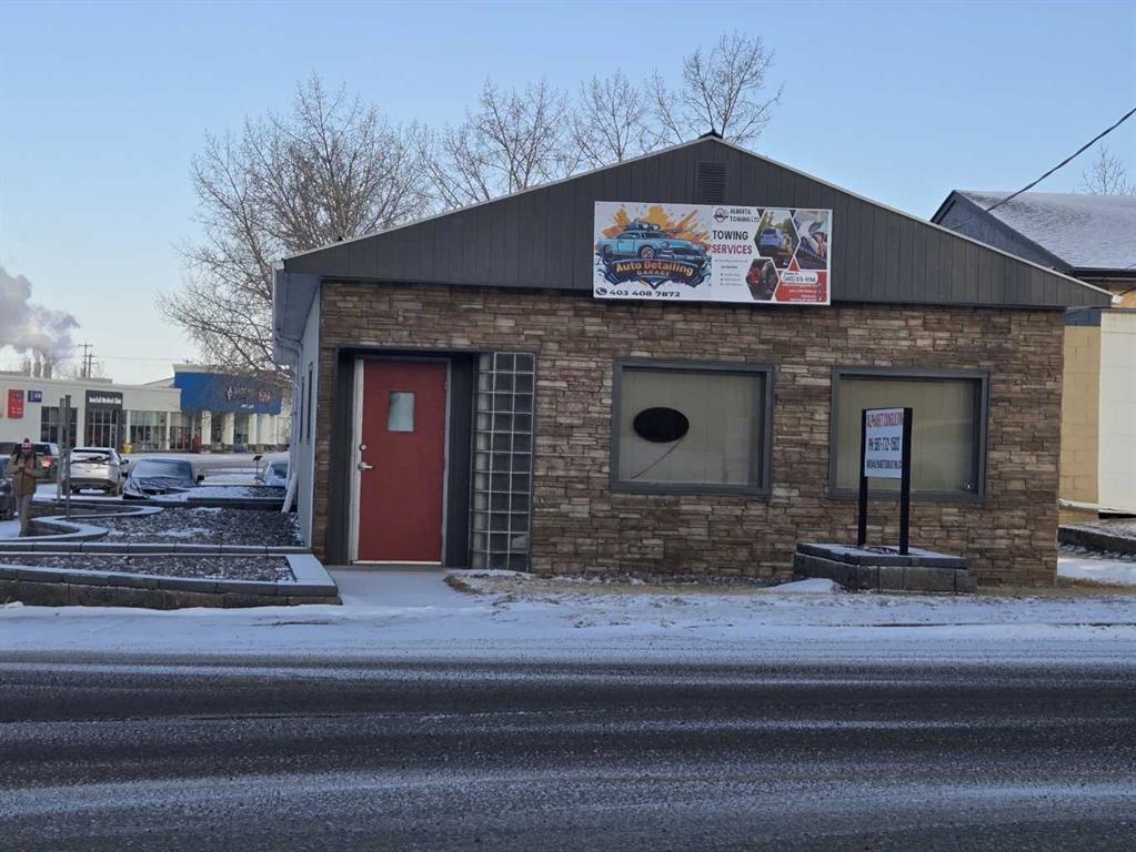 Picture of 5124 49 Avenue S, Innisfail Real Estate Listing