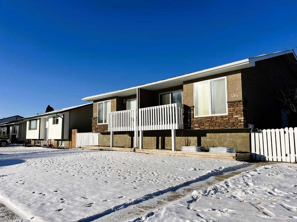 Picture of 494 Hilton Crescent NE, Medicine Hat Real Estate Listing