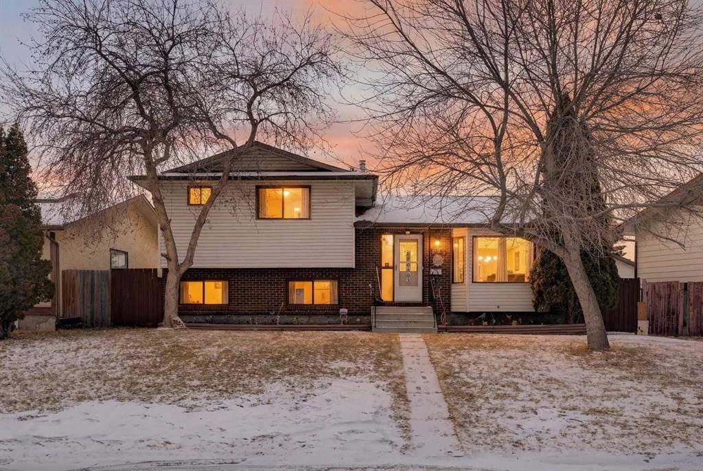 Picture of 195 Fallswater Road NE, Calgary Real Estate Listing