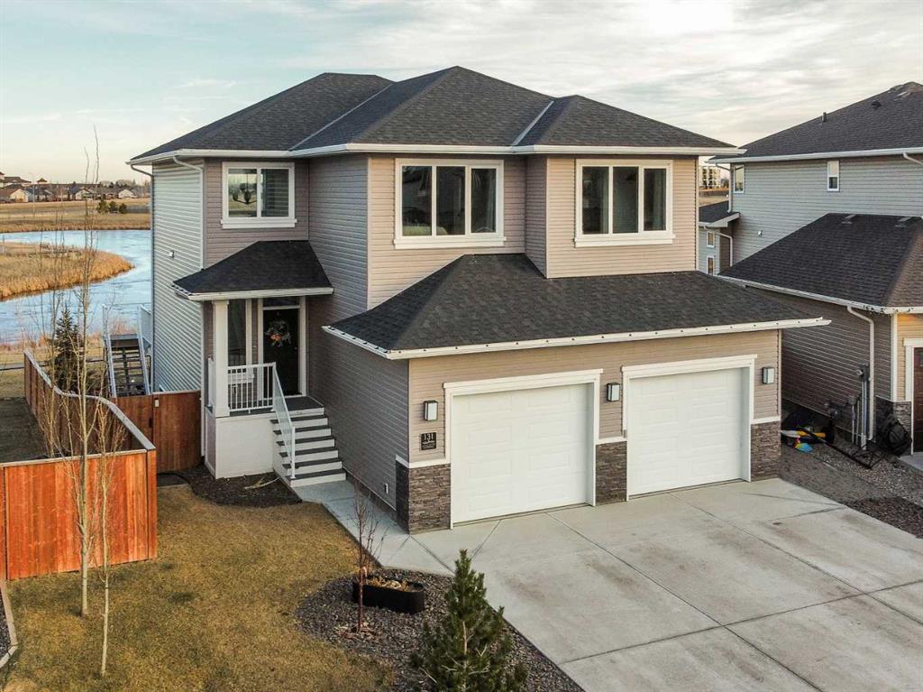 Picture of 131 Goldenrod Way W, Lethbridge Real Estate Listing