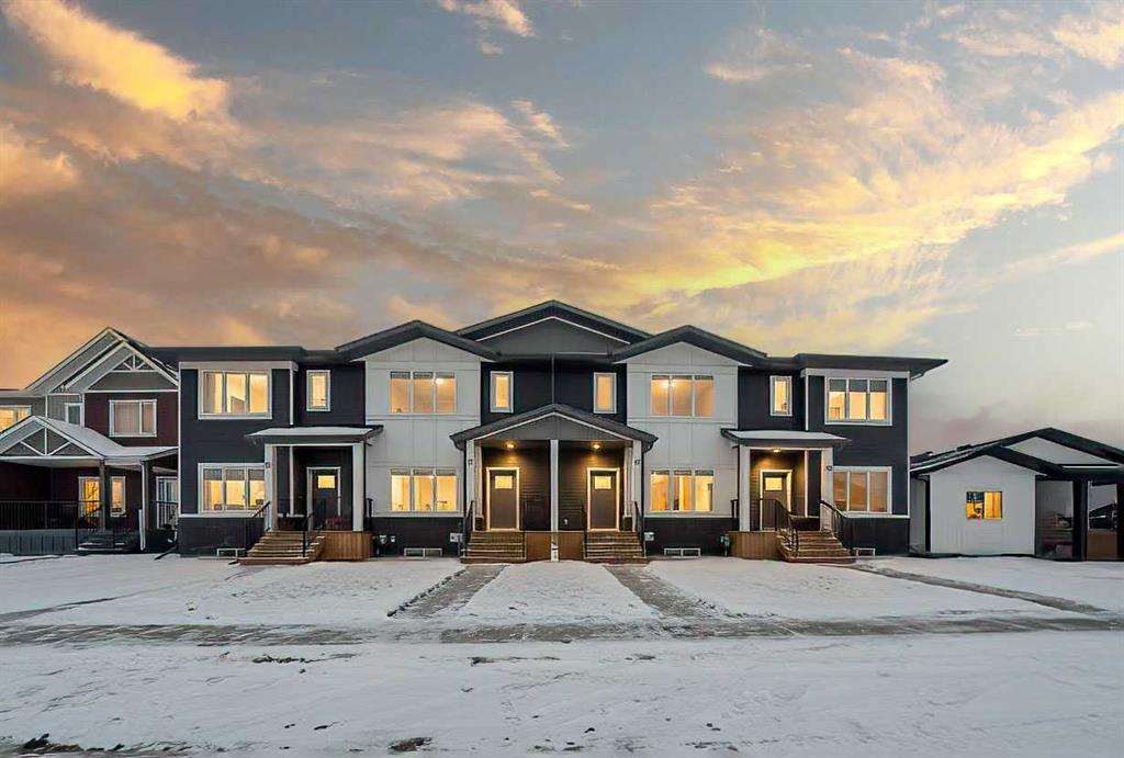 Picture of 17 Gray Close , Sylvan Lake Real Estate Listing