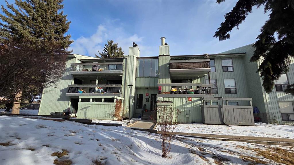 Picture of 318, 10120 Brookpark Boulevard SW, Calgary Real Estate Listing