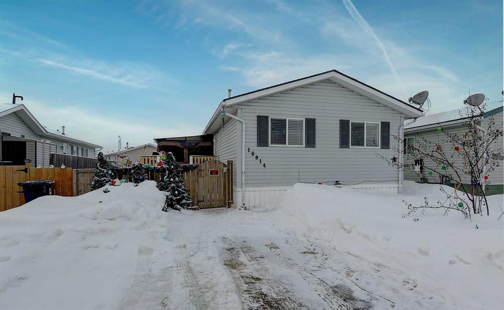 Picture of 10914 96 Street , Clairmont Real Estate Listing