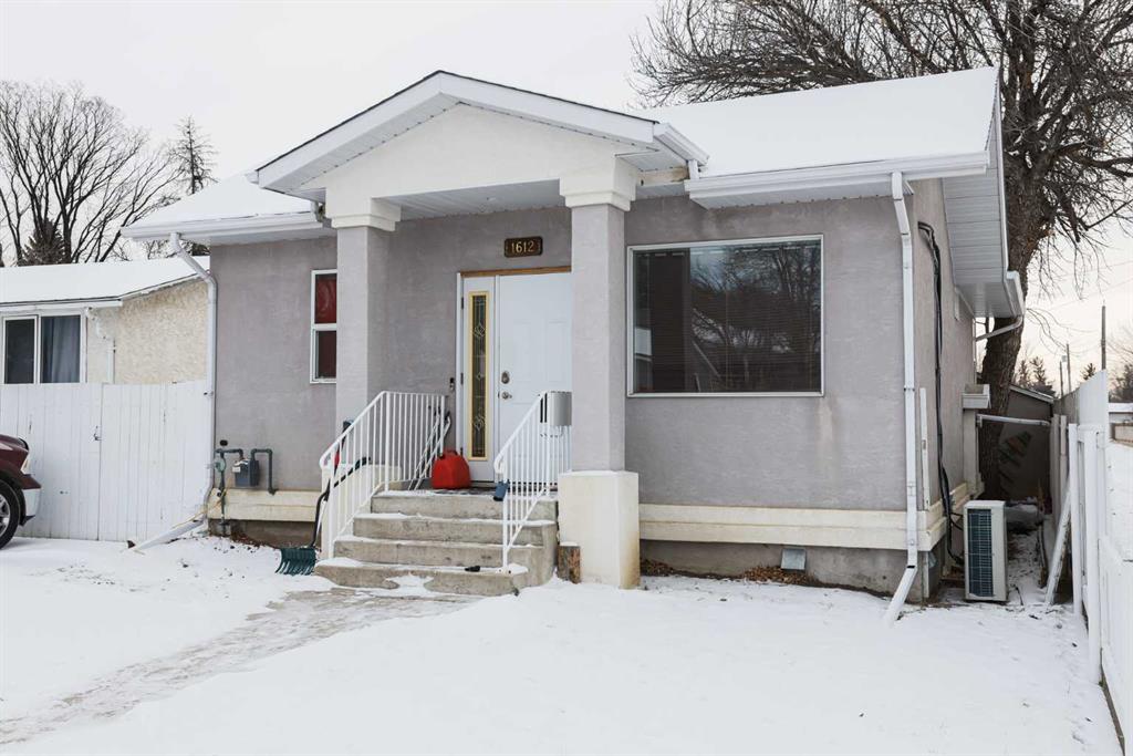 Picture of 1612 7 Avenue N, Lethbridge Real Estate Listing