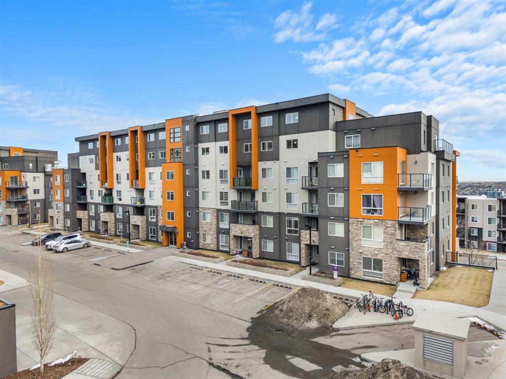 Picture of 301, 10 Kincora Glen Park NW, Calgary Real Estate Listing