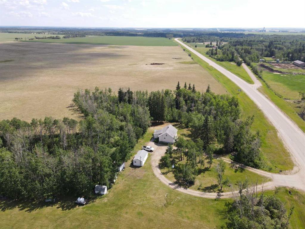 Picture of 81573 Hwy 2  , Rural Northern Sunrise County Real Estate Listing