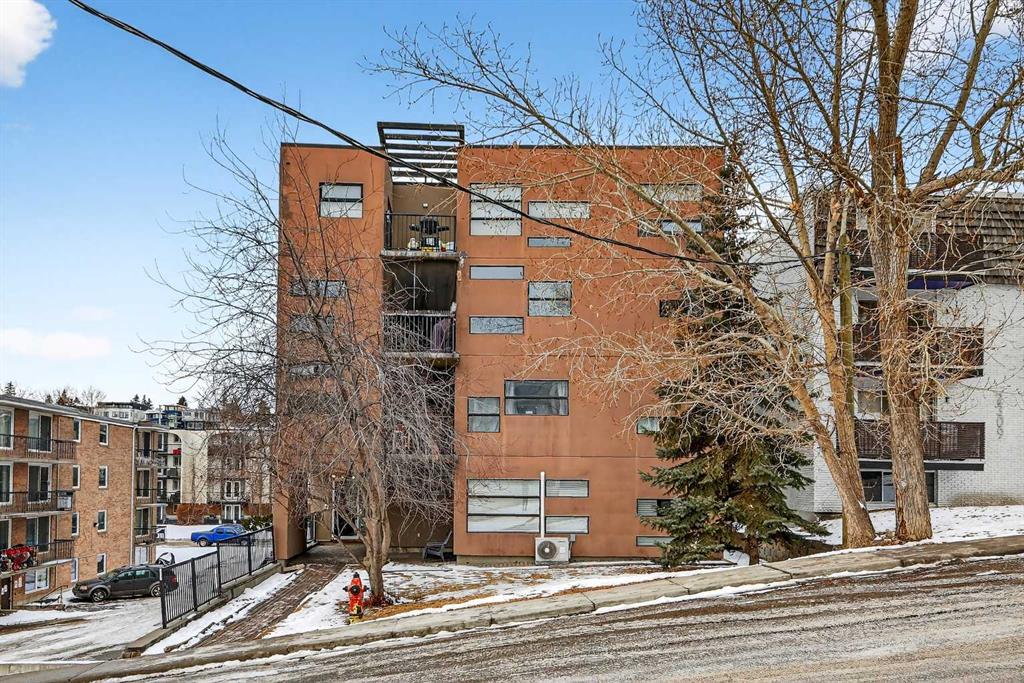 Picture of 301, 2316 17B Street SW, Calgary Real Estate Listing