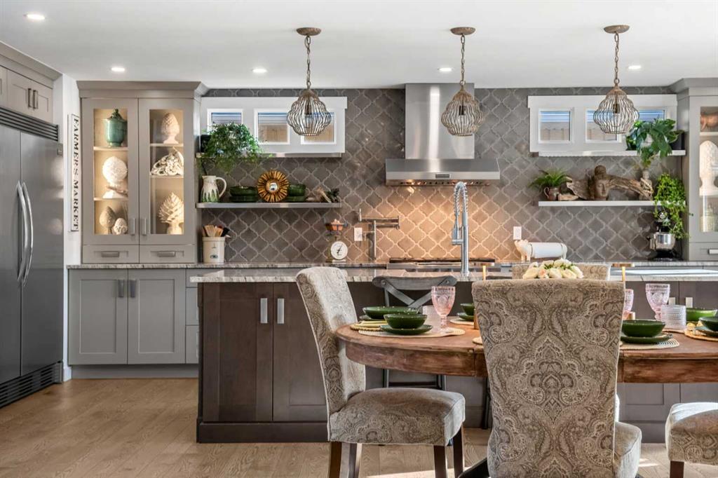 Picture of 520 Parkridge Drive SE, Calgary Real Estate Listing