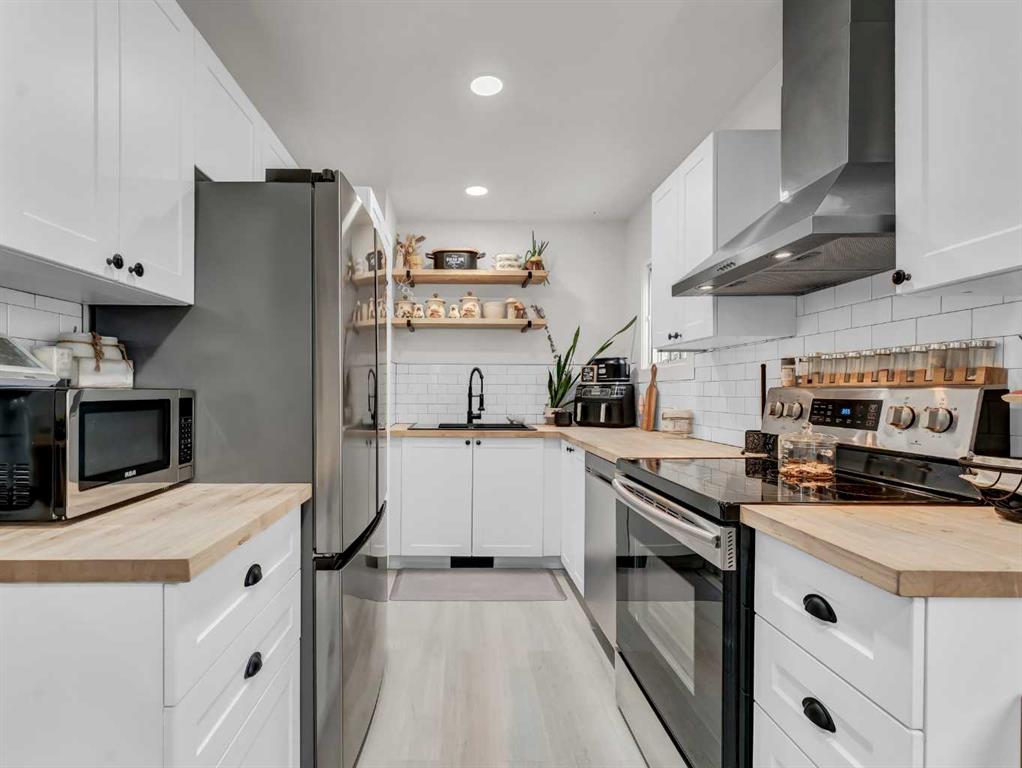 Picture of 27 11 Street SW, Medicine Hat Real Estate Listing