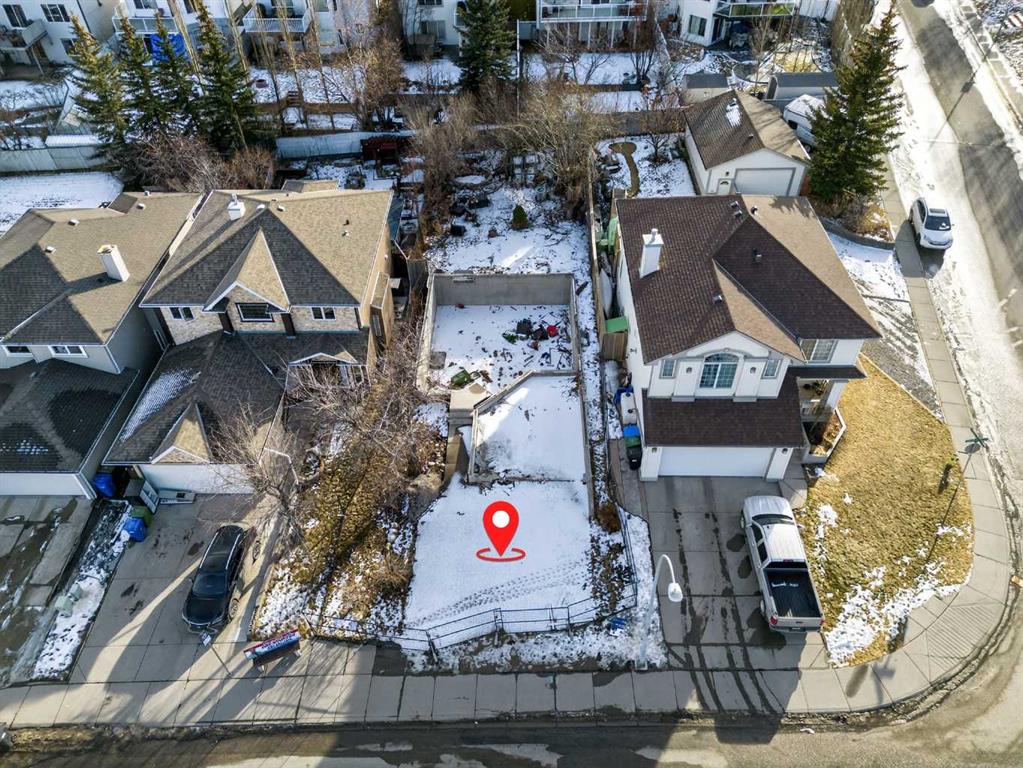 Picture of 10929 Hidden Valley Drive NW, Calgary Real Estate Listing