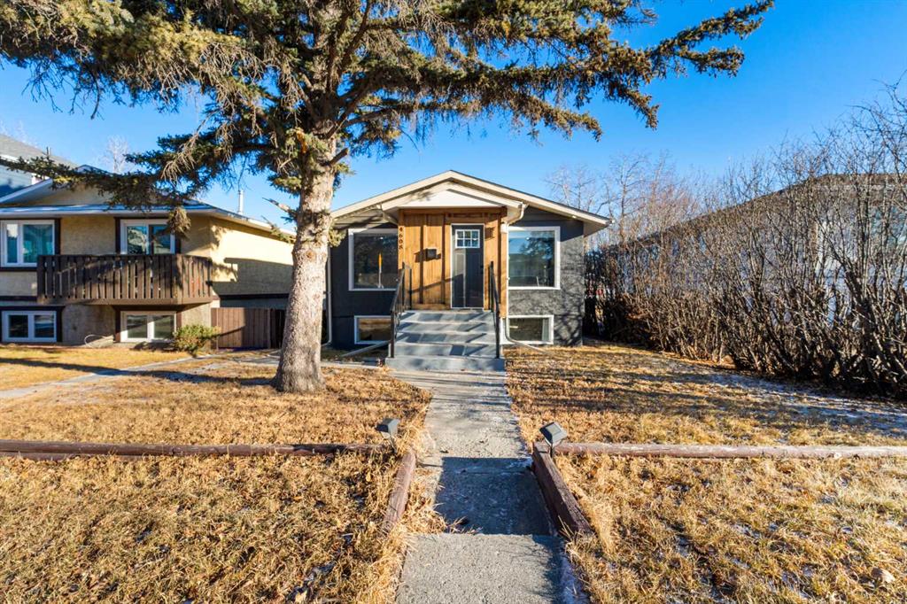 Picture of 4608 70 Street NW, Calgary Real Estate Listing