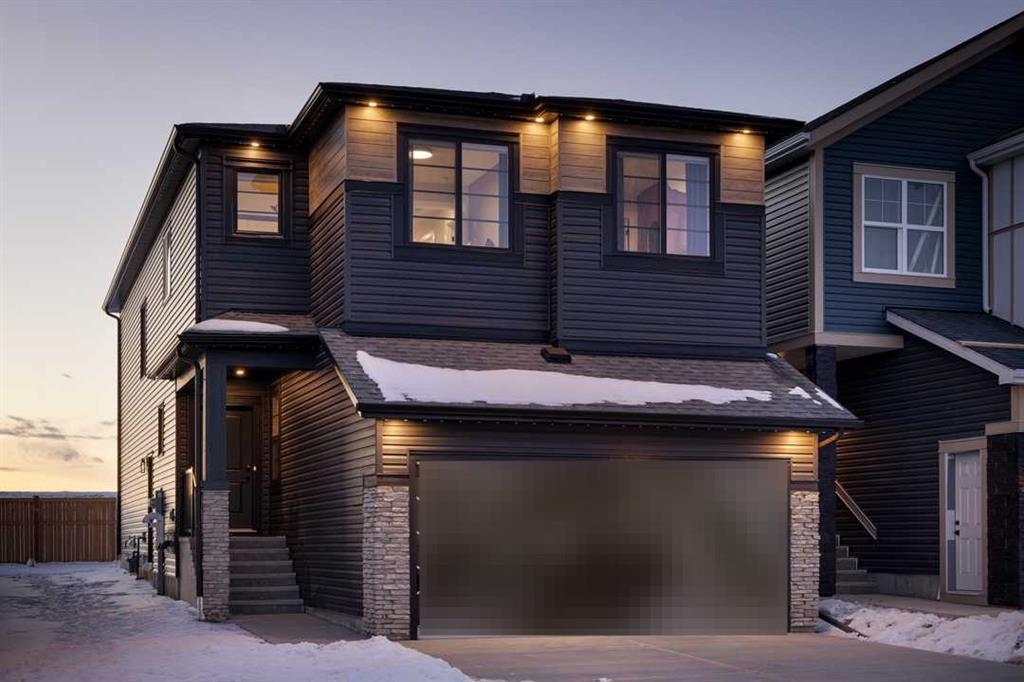 Picture of 17 Amblefield View NW, Calgary Real Estate Listing